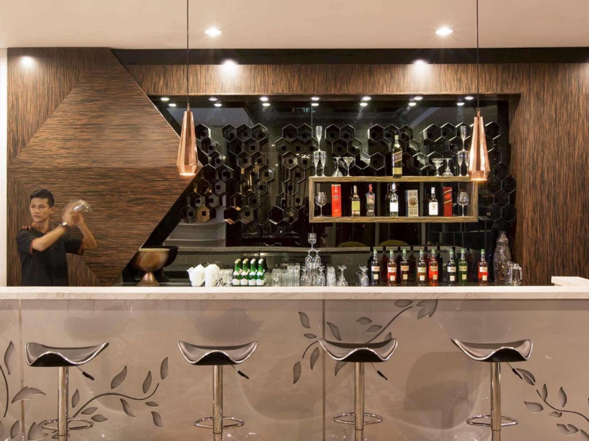 Aston Bellevue Radio Dalam Hotel Jacarta Exterior foto